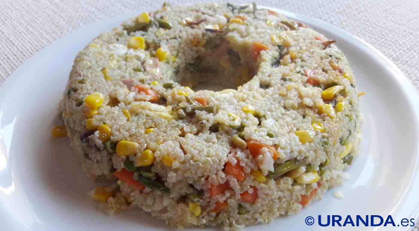 Receta de quinoa con salteado de verduras a la soja - Recetas veganas ligeras - Ecovegetariano.com